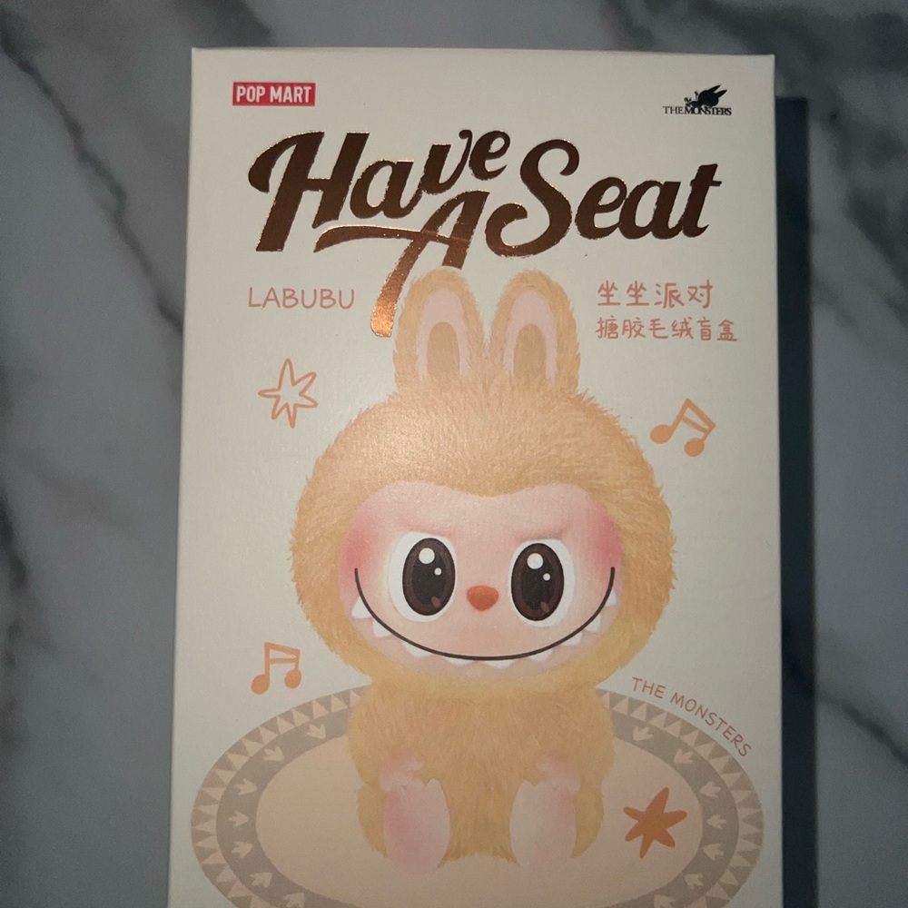 Pop Mart Labubu 'Have A Seat' Zizi